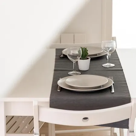 Hyper Centre - Dans Particulier - Charles Le Temeraire *