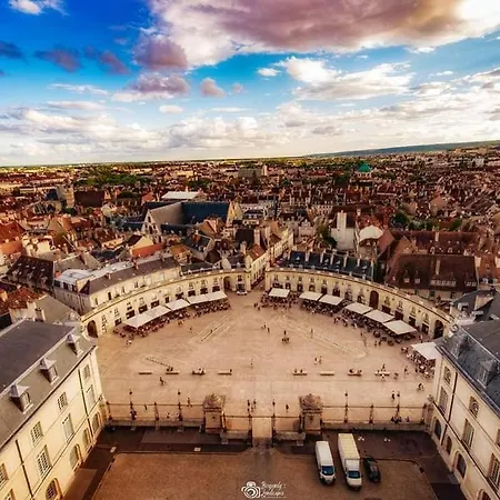 Apartmán Hyper Centre - Dans Particulier - Charles Le Temeraire
