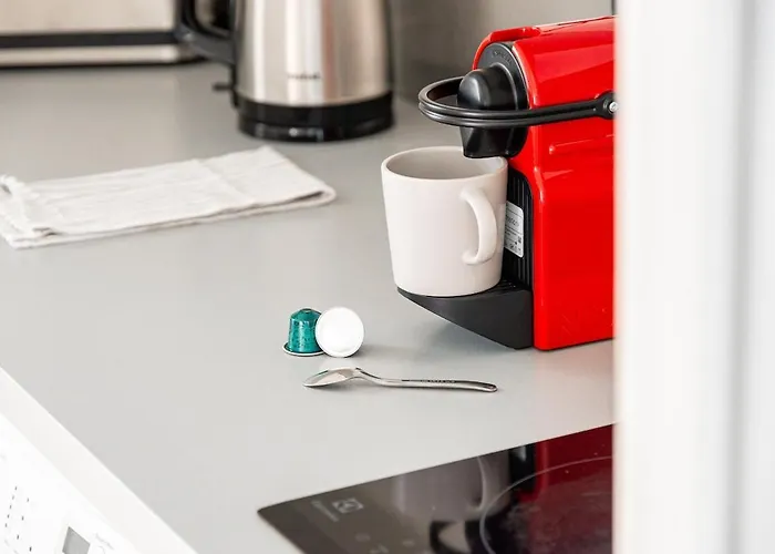 Hyper Centre - Dans Particulier - Charles Le Temeraire