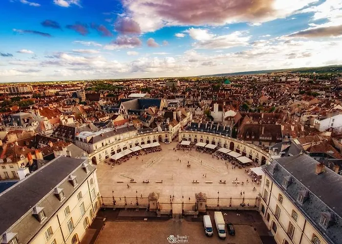 Апартаменты Hyper Centre - Dans Particulier - Charles Le Temeraire